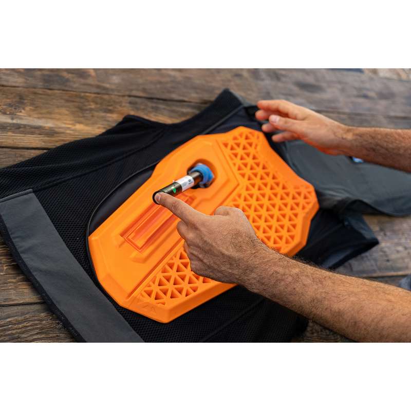 Klim Airbag Vest Compatible D3O Level 2 Back Protector - Image 6